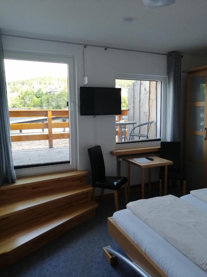 Pension "Dorfkrug" Winterberg Exterior photo